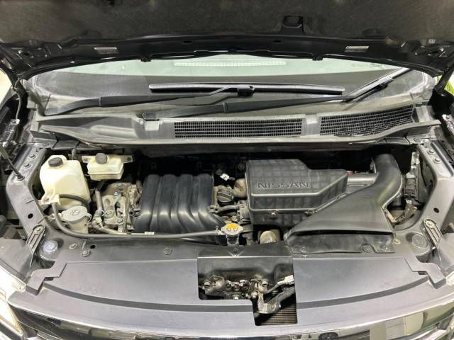 Nissan SERENA 2014-10 10037-19