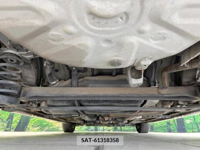 Toyota PRIUS 2011-07 343197-19