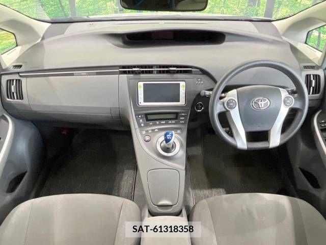 Toyota PRIUS 2011-07 343197-1
