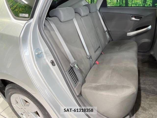 Toyota PRIUS 2011-07 343197-9