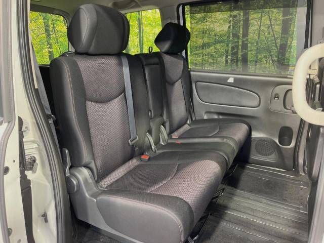 Nissan SERENA 2012-09 18214-9