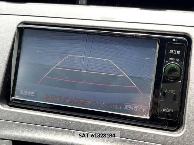 Toyota PRIUS 2015-07 282335-3