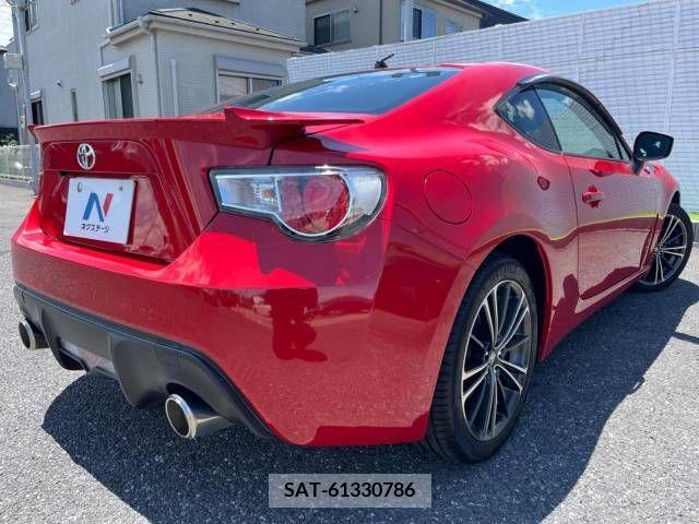 Toyota 86 2013-07 269207-17
