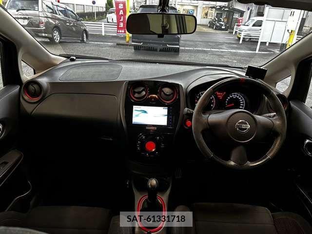 Nissan NOTE 2015-11 302458-18