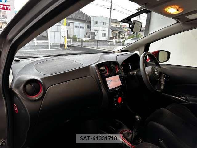 Nissan NOTE 2015-11 302458-17