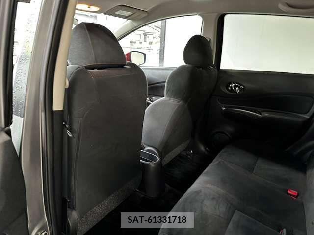 Nissan NOTE 2015-11 302458-16