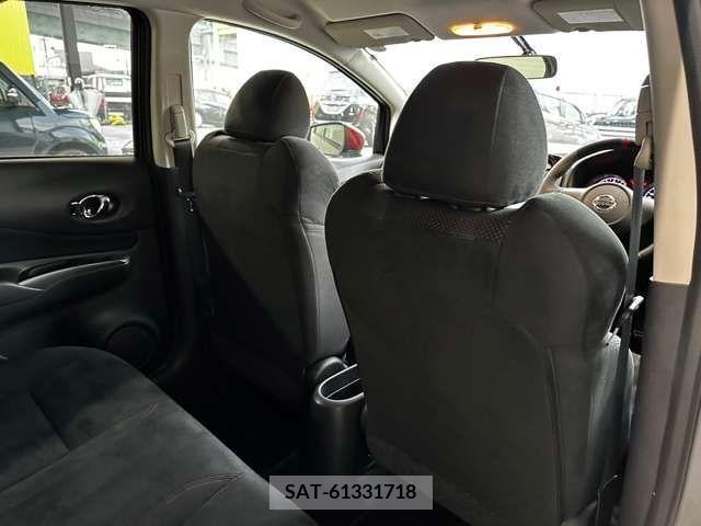 Nissan NOTE 2015-11 302458-7