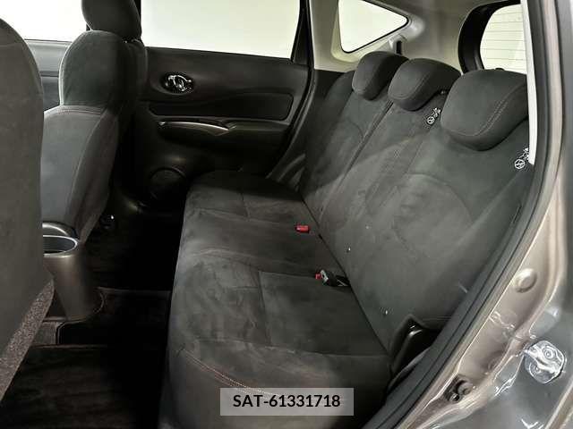 Nissan NOTE 2015-11 302458-15