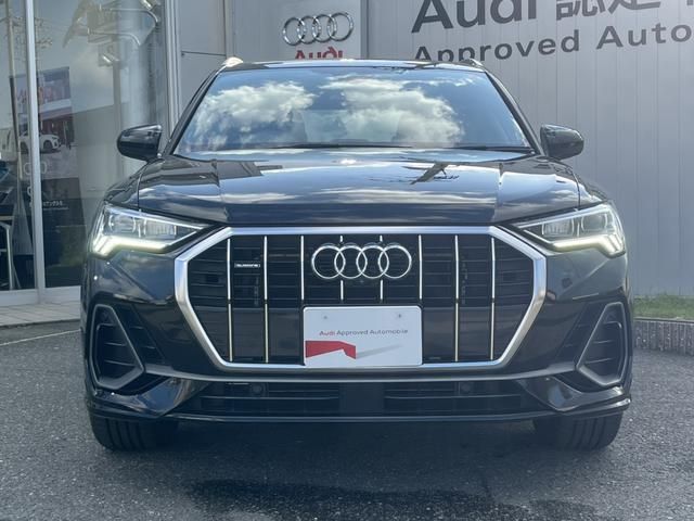 Audi Q3 2021-04 20006-2