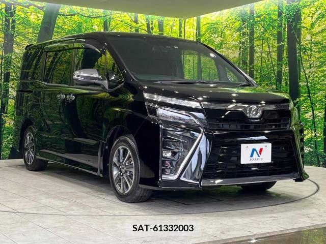 Toyota VOXY 2019-02 208054-16