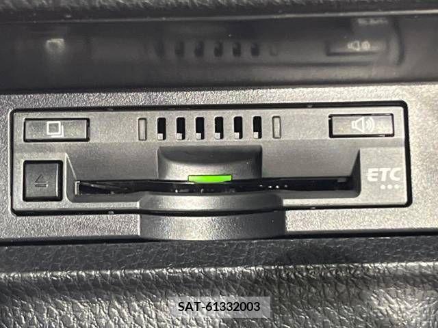Toyota VOXY 2019-02 208054-6