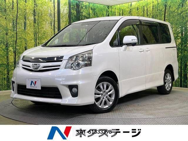 Toyota NOAH 2011-09 342453-0