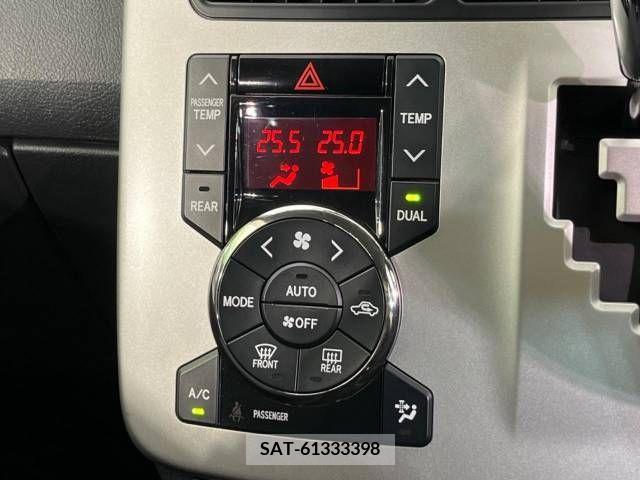 Toyota NOAH 2011-09 342453-7