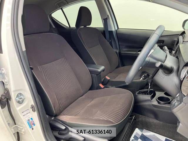 Toyota AQUA 2016-05 356337-8