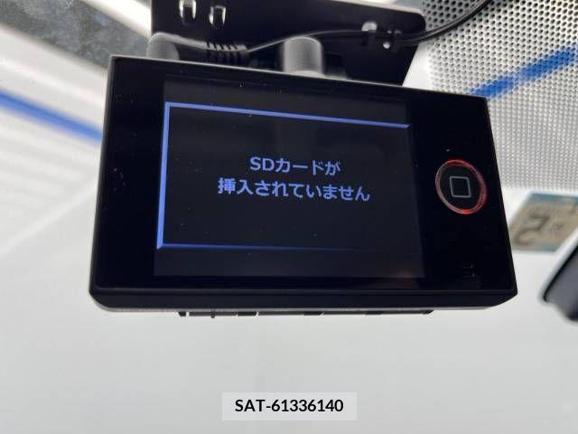 Toyota AQUA 2016-05 356337-6