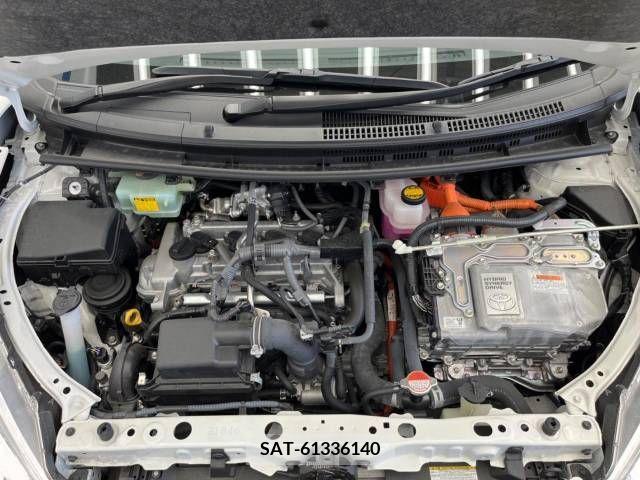Toyota AQUA 2016-05 356337-19