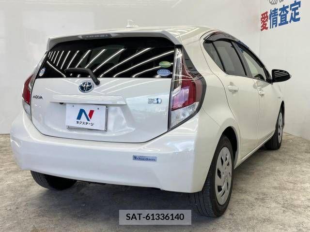 Toyota AQUA 2016-05 356337-18