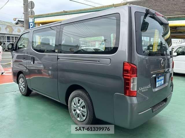 Nissan NV350 Caravan 2021-07 331389-3