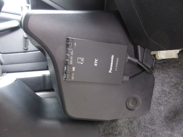 Toyota SUCCEED VAN 2018-03 14859-10