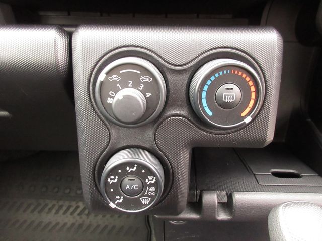 Toyota SUCCEED VAN 2018-03 14859-14