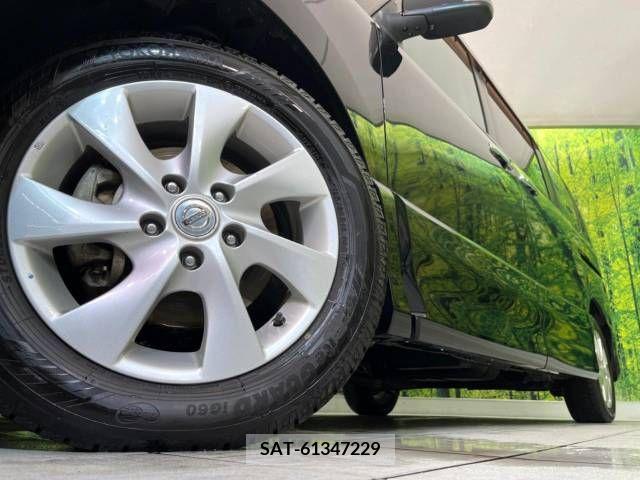 Nissan SERENA 2011-09 255779-13