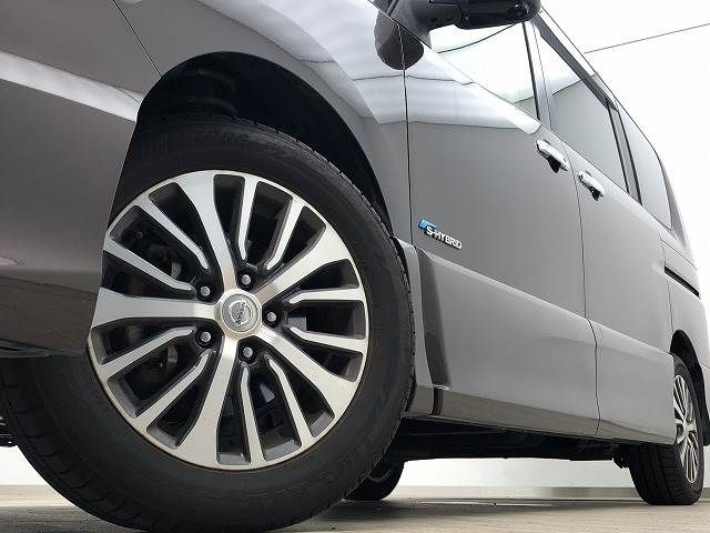 Nissan SERENA 2015-11 6631-12