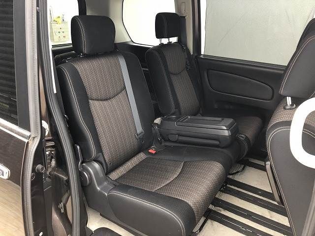 Nissan SERENA 2015-11 6631-10