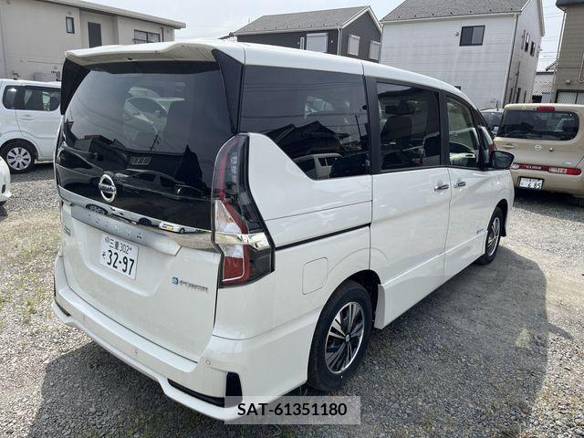 Nissan SERENA 2022-09 207328-3