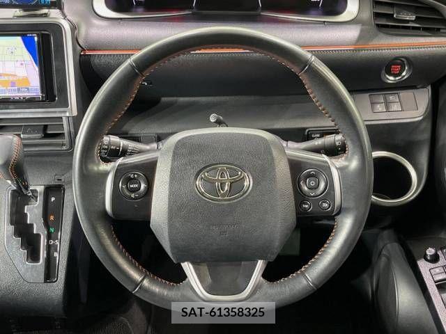 Toyota SIENTA 2018-06 314661-11