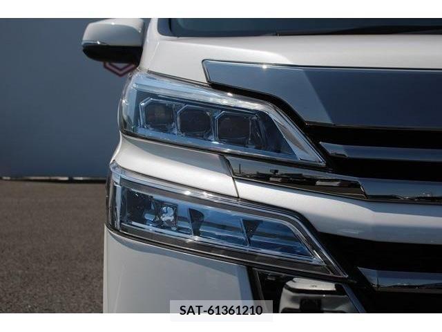 Toyota VELLFIRE 2019-02 303630-12