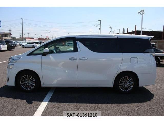 Toyota VELLFIRE 2019-02 303630-8