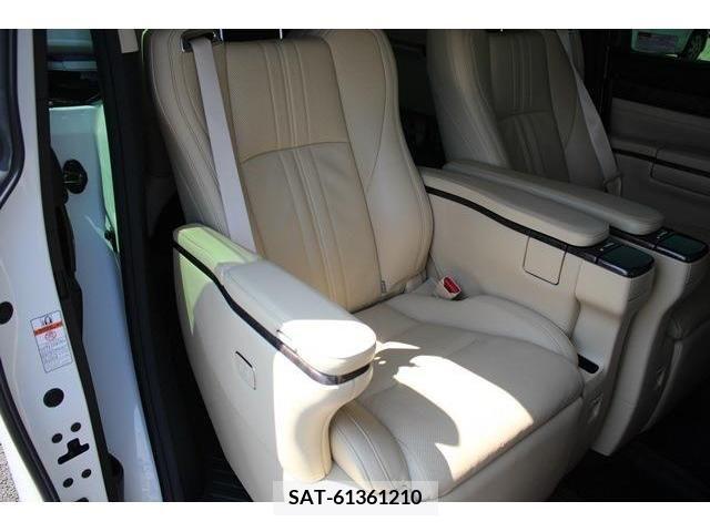 Toyota VELLFIRE 2019-02 303630-15