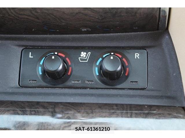 Toyota VELLFIRE 2019-02 303630-5
