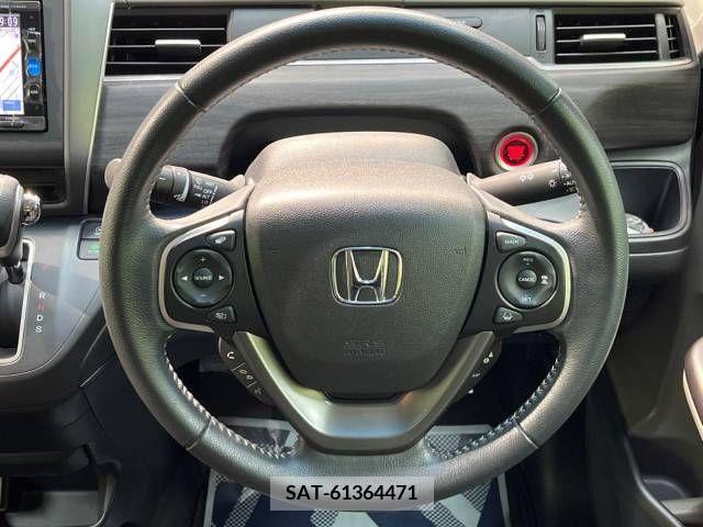 Honda FREED 2017-10 302916-11