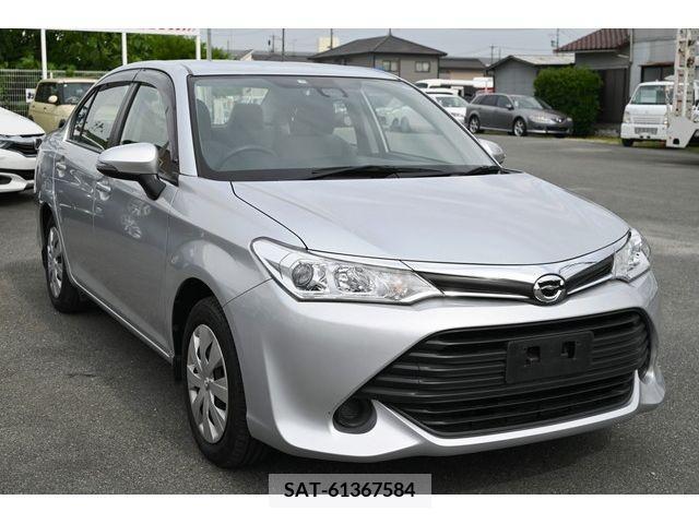 Toyota COROLLA AXIO 2015-04 295754-0