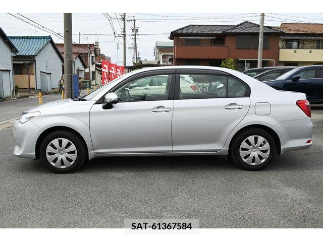 Toyota COROLLA AXIO 2015-04 295754-7
