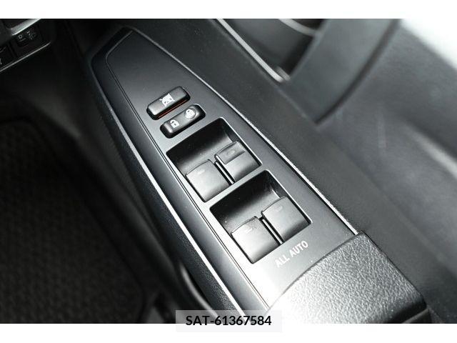 Toyota COROLLA AXIO 2015-04 295754-20