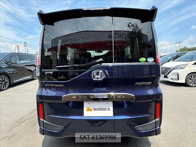 Honda e 2020-01 332634-13