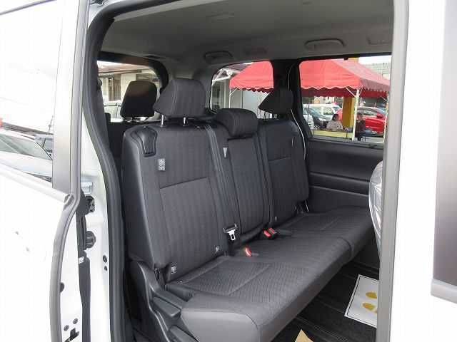 Suzuki LANDY 2022-10 8252-13