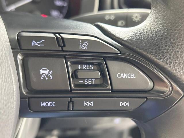 Toyota YARIS 2022-10 194800-4