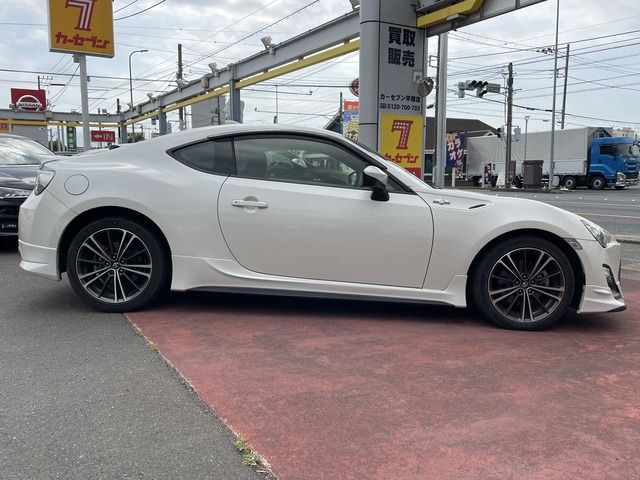Toyota 86 2014-09 15563-4