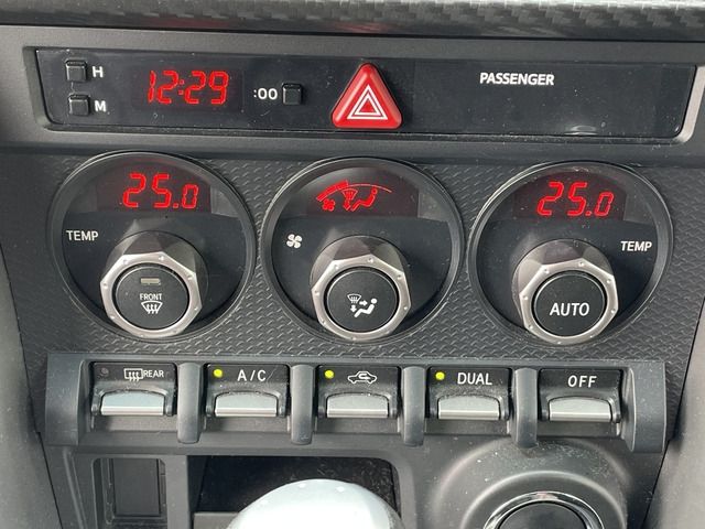 Toyota 86 2014-09 15563-13