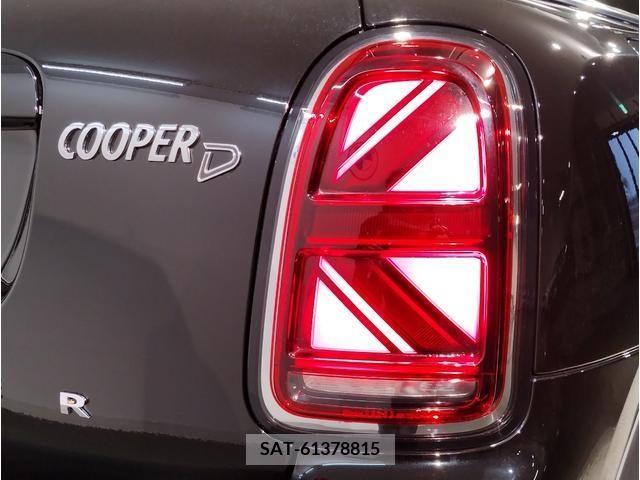 Bmw MINI 2021-06 383824-9