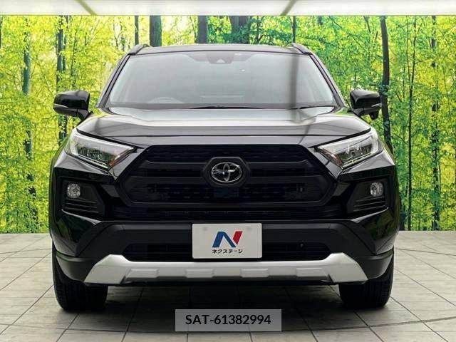 Toyota RAV4 2021-09 222446-14