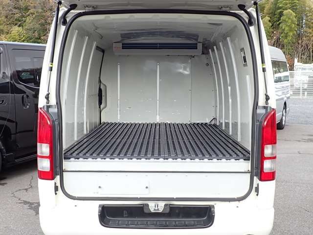 Toyota REGIUSACE VAN 2015-12 194023-6