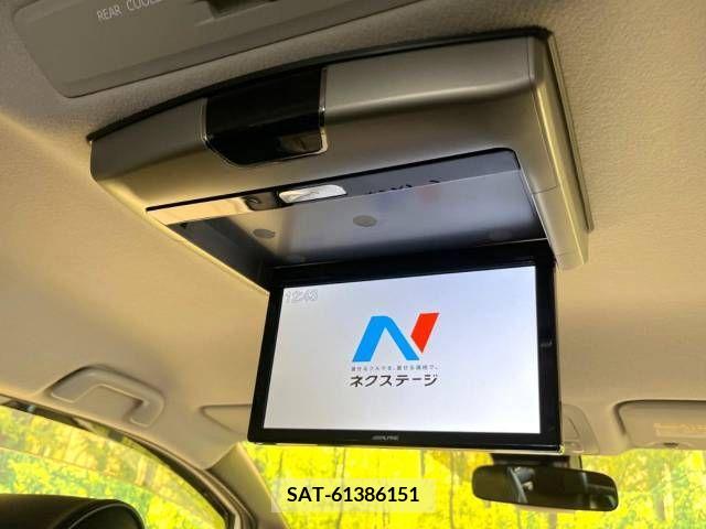 Toyota VOXY 2016-12 331425-3
