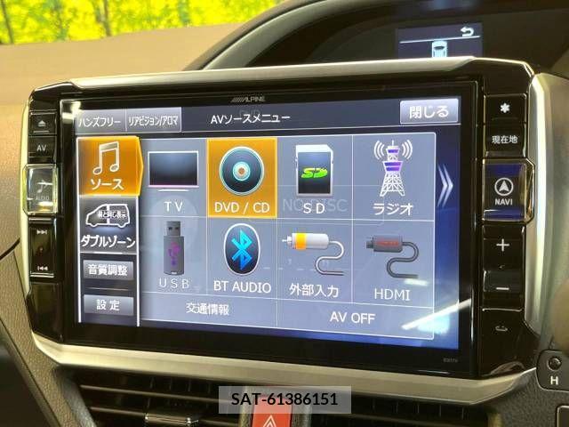 Toyota VOXY 2016-12 331425-19