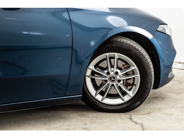 Mercedes Benz A-CLASS 2019-11 1385-14