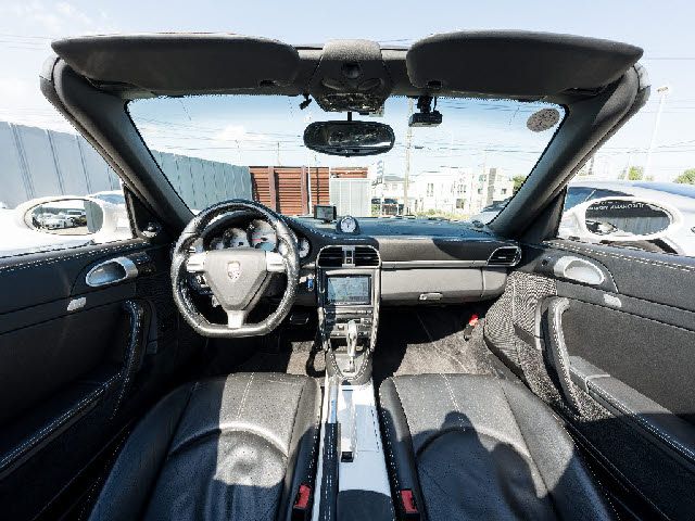 Porsche 911 2009-03 7559-2