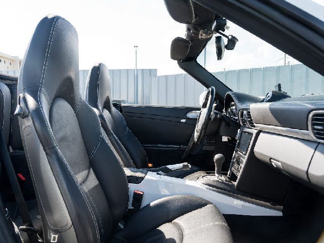 Porsche 911 2009-03 7559-13